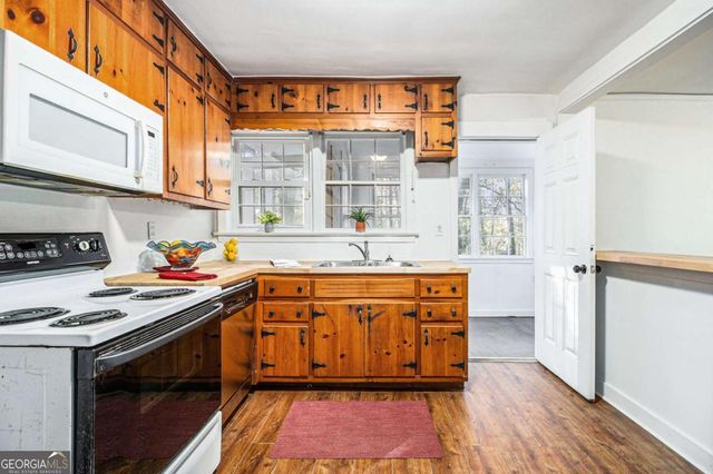 814 S Jolly Avenue, Clarkston, GA 30021