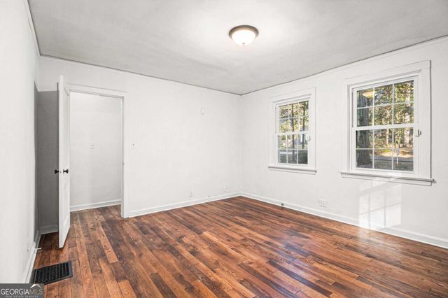 814 S Jolly Avenue, Clarkston, GA 30021