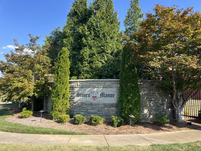 2597 Stone Manor Way, Clarksville, TN 37043