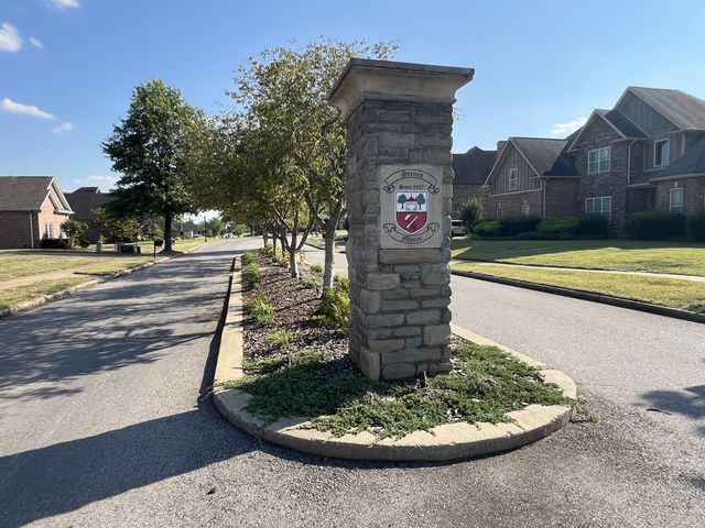 2597 Stone Manor Way, Clarksville, TN 37043
