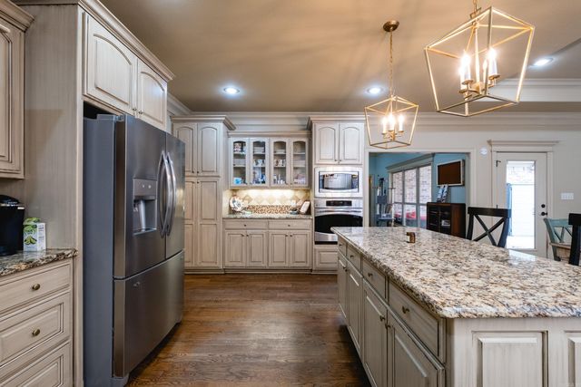 639 Epernay Place, Little Rock, AR 72223