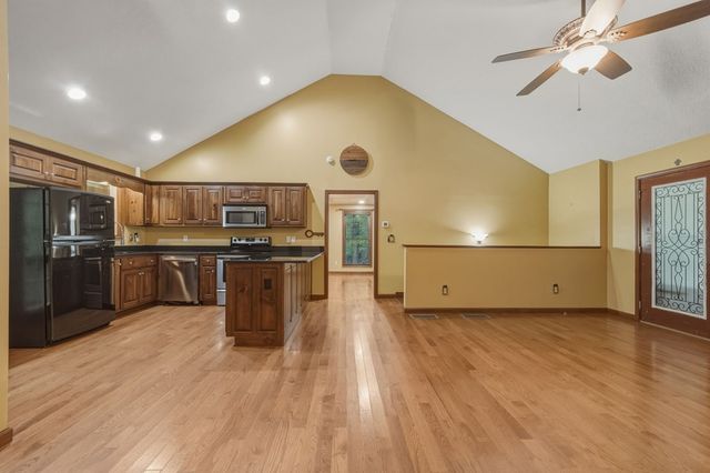 165 Pelican Drive, Ellijay, GA 30540