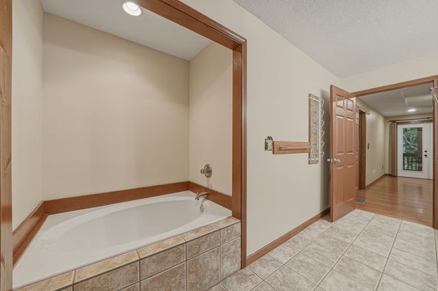 165 Pelican Drive, Ellijay, GA 30540