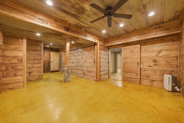 165 Pelican Drive, Ellijay, GA 30540