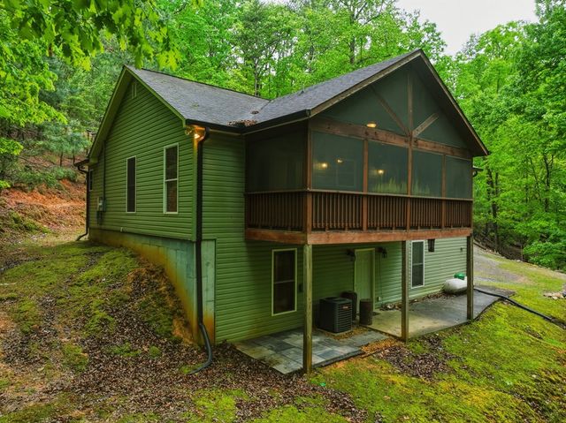 165 Pelican Drive, Ellijay, GA 30540