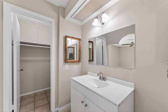 7750 Water Park Lane, Houston, TX 77086