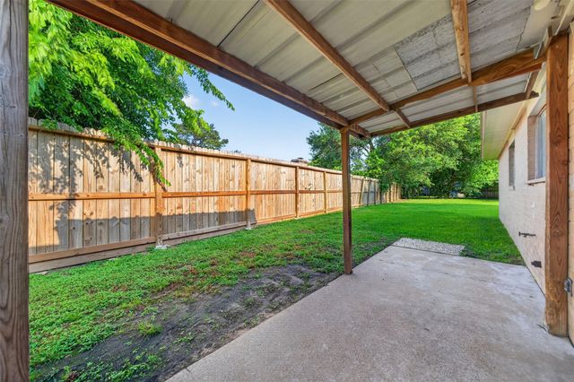 7750 Water Park Lane, Houston, TX 77086