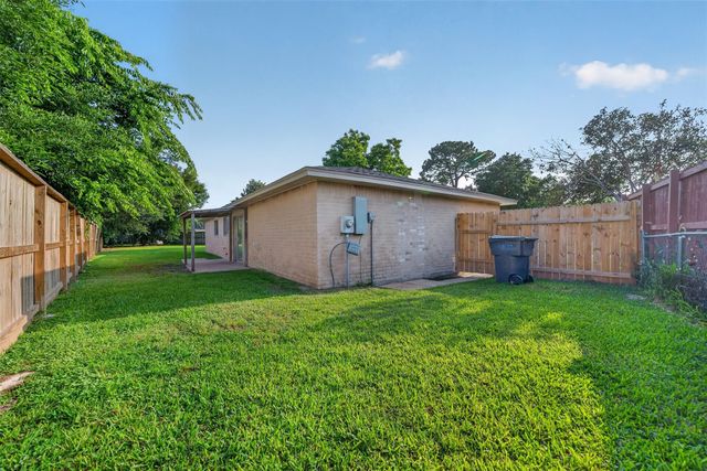 7750 Water Park Lane, Houston, TX 77086