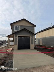 1545 E Legion St, Post Falls, ID 83854