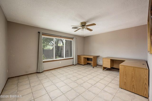 1910 Lillian Court, Las Cruces, NM 88007