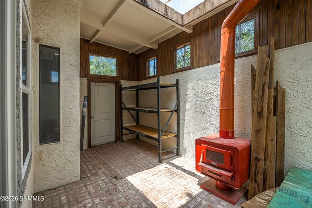 1910 Lillian Court, Las Cruces, NM 88007