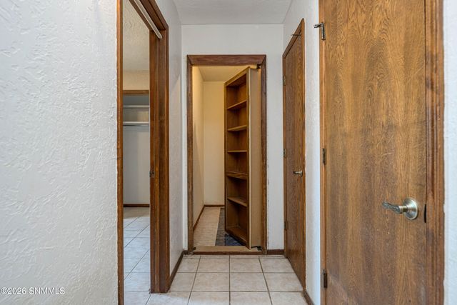 1910 Lillian Court, Las Cruces, NM 88007