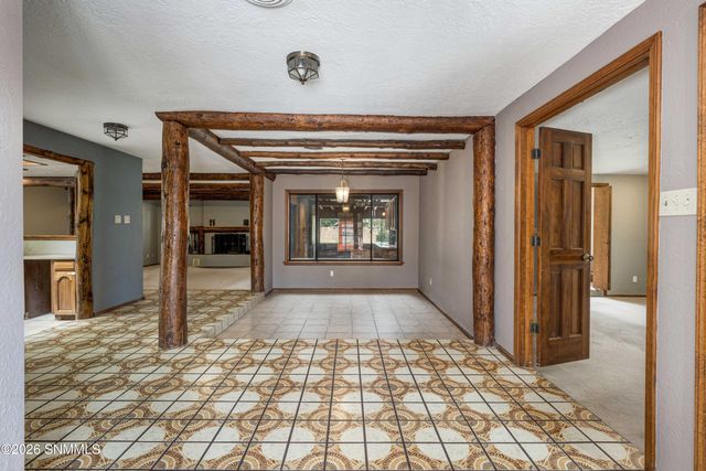 1910 Lillian Court, Las Cruces, NM 88007