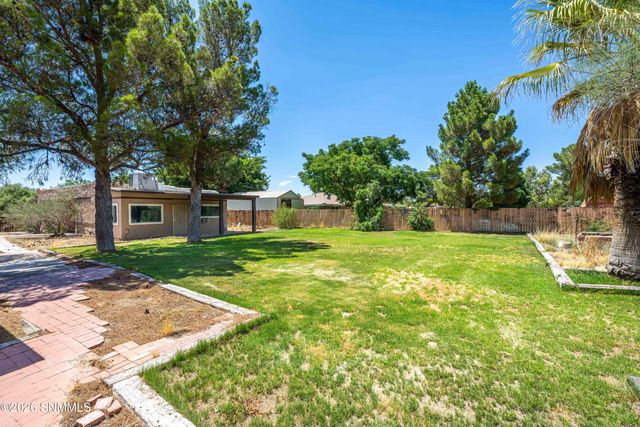 1910 Lillian Court, Las Cruces, NM 88007