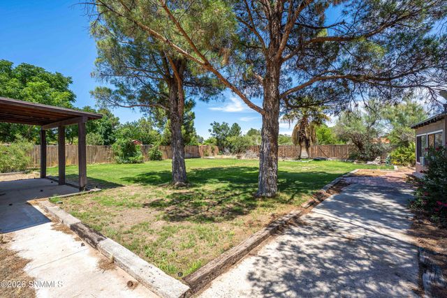 1910 Lillian Court, Las Cruces, NM 88007