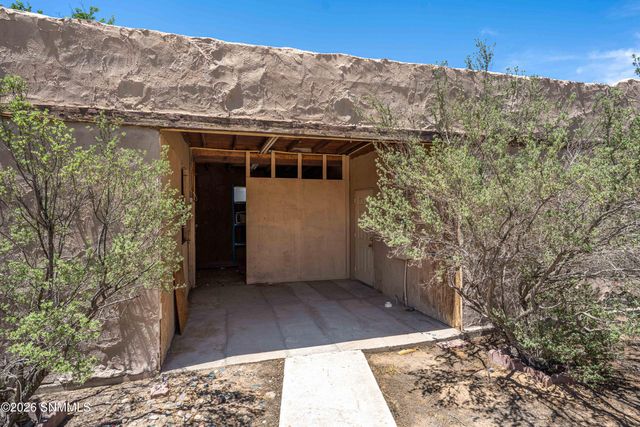 1910 Lillian Court, Las Cruces, NM 88007