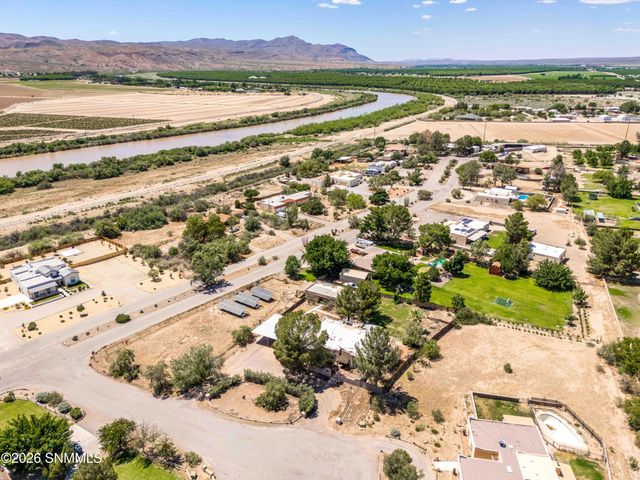 1910 Lillian Court, Las Cruces, NM 88007