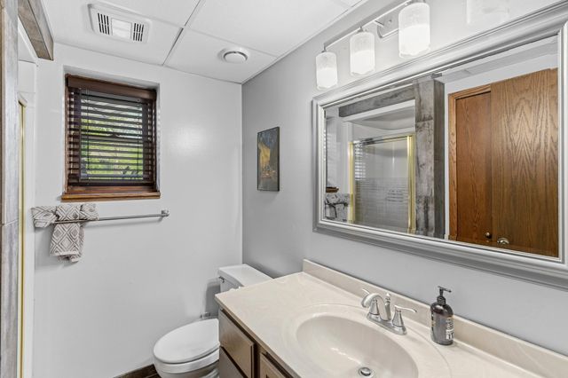840 Hallam Avenue N, Mahtomedi, MN 55115
