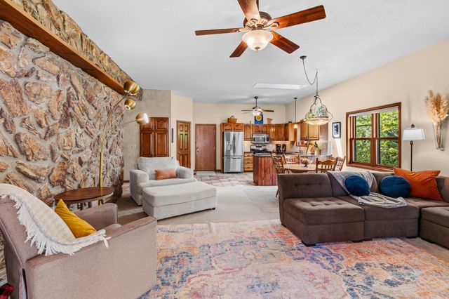 840 Hallam Avenue N, Mahtomedi, MN 55115