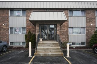 1101 W IRVING PARK Road, Bensenville, IL 60106