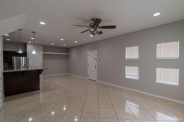 1324 E Camellia Avenue D, Mcallen, TX 78501