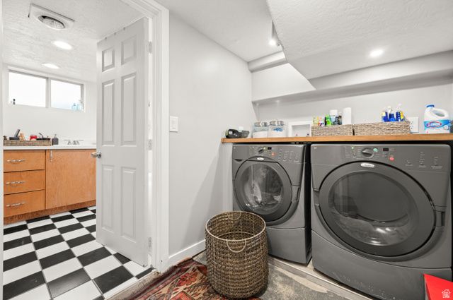 538 E DOWNINGTON AVE, Salt Lake City, UT 84105