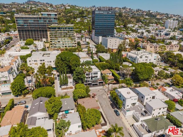 9031 Phyllis Avenue 1, West Hollywood, CA 90069