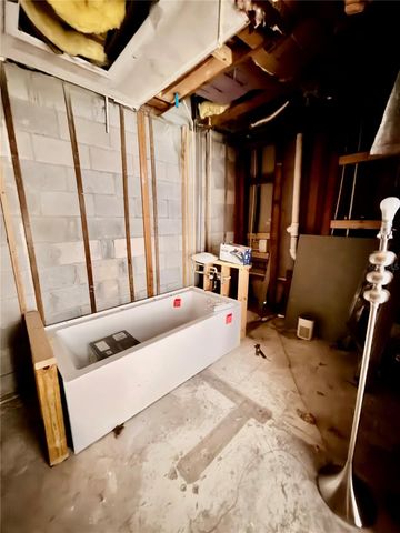 2980 HAINES BAYSHORE ROAD 124, Clearwater, FL 33760