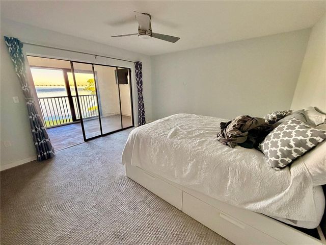 2980 HAINES BAYSHORE ROAD 124, Clearwater, FL 33760