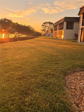 2980 HAINES BAYSHORE ROAD 124, Clearwater, FL 33760