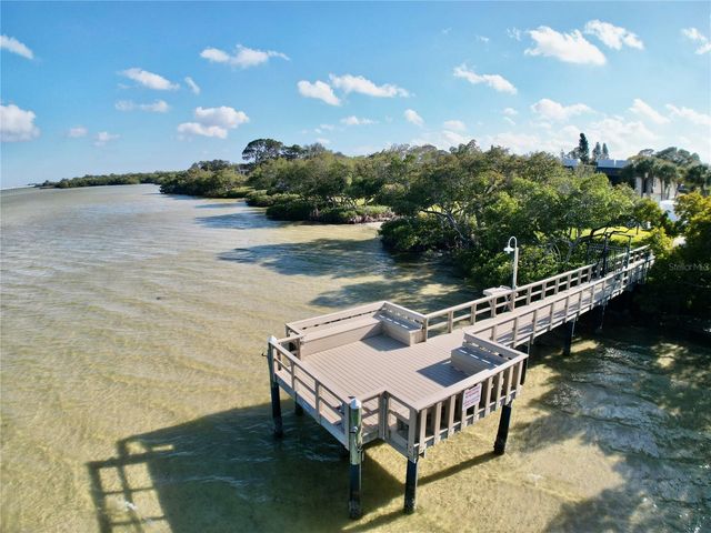 2980 HAINES BAYSHORE ROAD 124, Clearwater, FL 33760