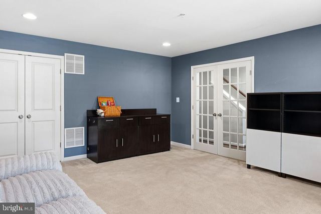 7825 CRESCENT PARK DR, Gainesville, VA 20155
