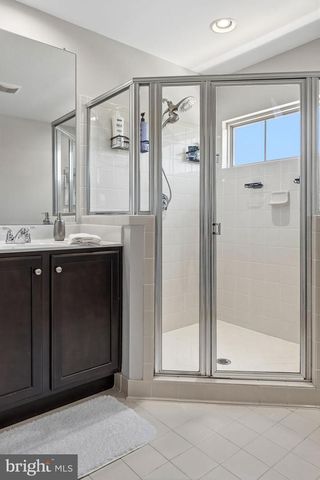 7825 CRESCENT PARK DR, Gainesville, VA 20155
