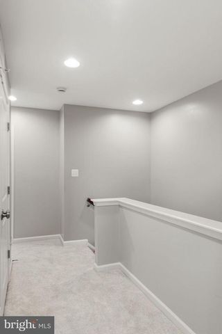 7825 CRESCENT PARK DR, Gainesville, VA 20155