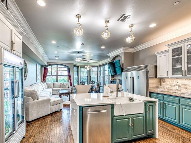 319 NE 1st Street, Oklahoma City, OK 73104