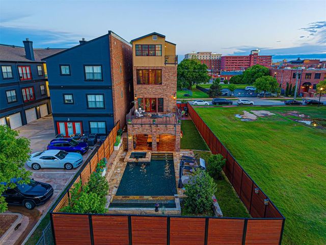 319 NE 1st Street, Oklahoma City, OK 73104