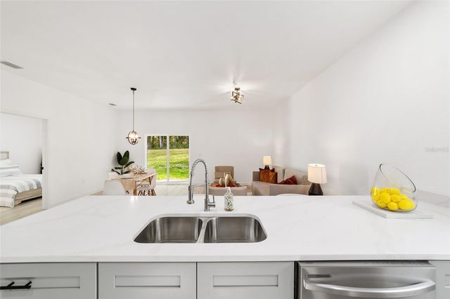 6889 SE 23RD AVENUE, Ocala, FL 34480