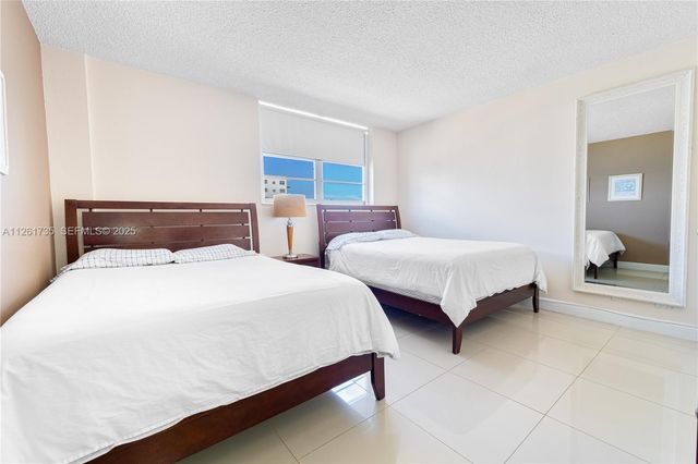 3901 S Ocean Drive 11C, Hollywood, FL 33019