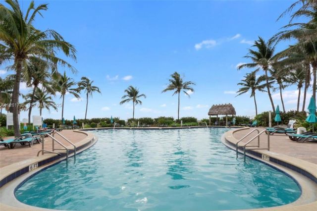 3901 S Ocean Drive 11C, Hollywood, FL 33019