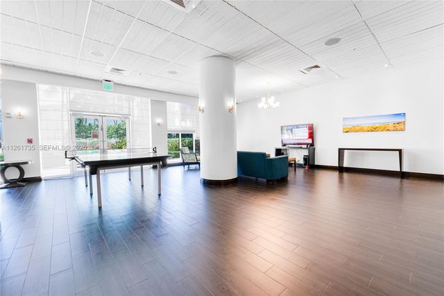 3901 S Ocean Drive 11C, Hollywood, FL 33019