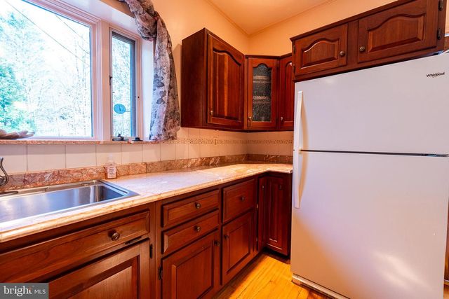 3 CENTER RD, Baltimore, MD 21286