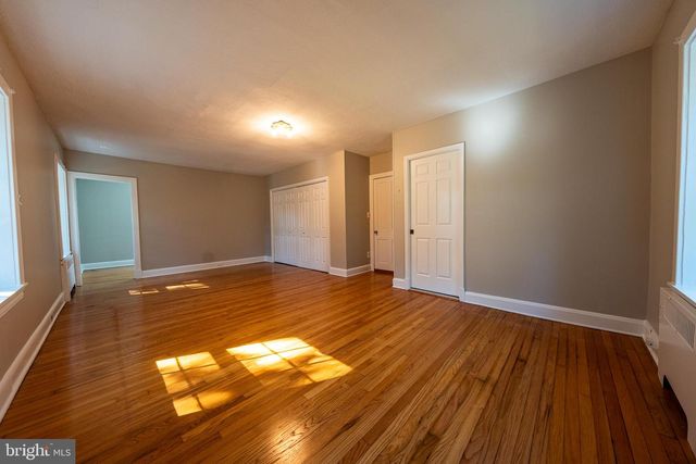 3 CENTER RD, Baltimore, MD 21286