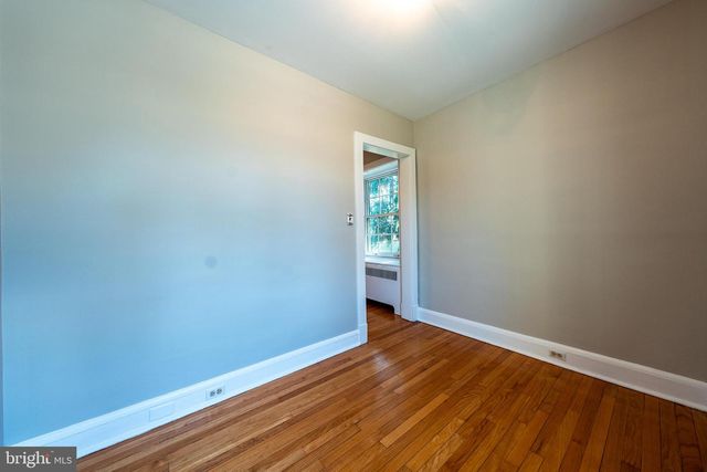 3 CENTER RD, Baltimore, MD 21286