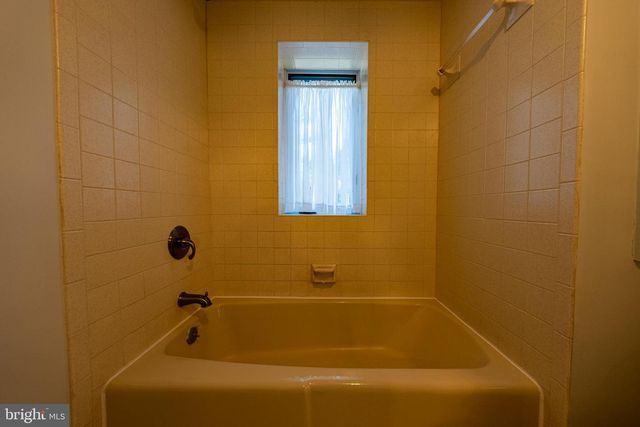 3 CENTER RD, Baltimore, MD 21286