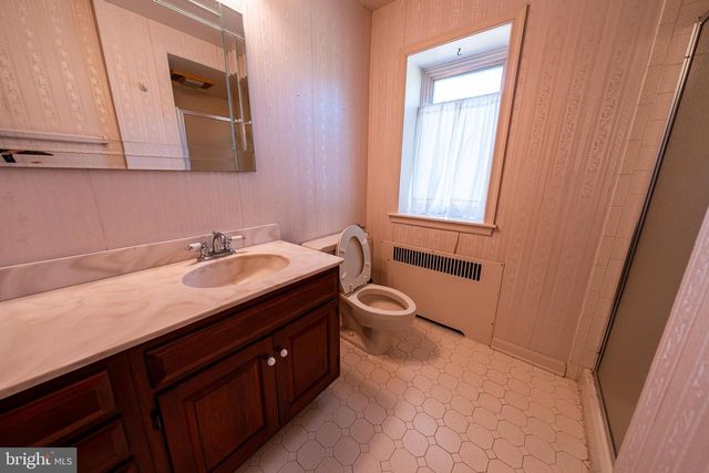 3 CENTER RD, Baltimore, MD 21286