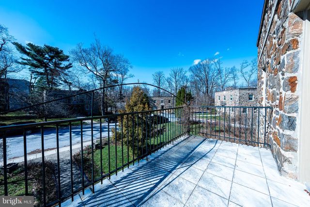 3 CENTER RD, Baltimore, MD 21286