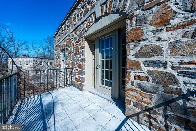 3 CENTER RD, Baltimore, MD 21286