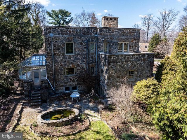 3 CENTER RD, Baltimore, MD 21286