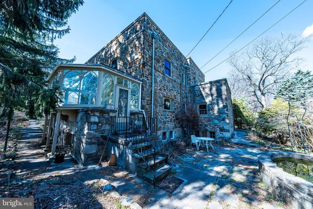 3 CENTER RD, Baltimore, MD 21286