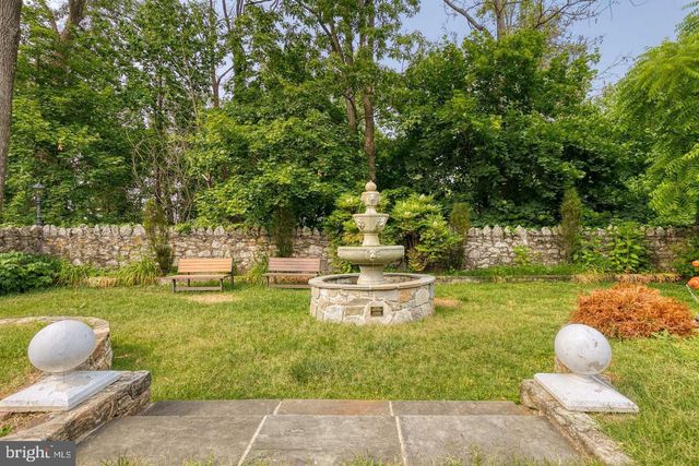 3 CENTER RD, Baltimore, MD 21286